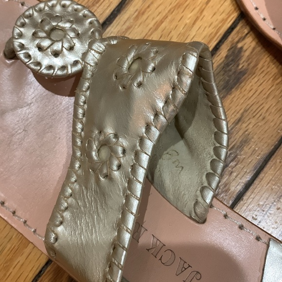 Jack Roger’s mini wedge sandal - Picture 8 of 8